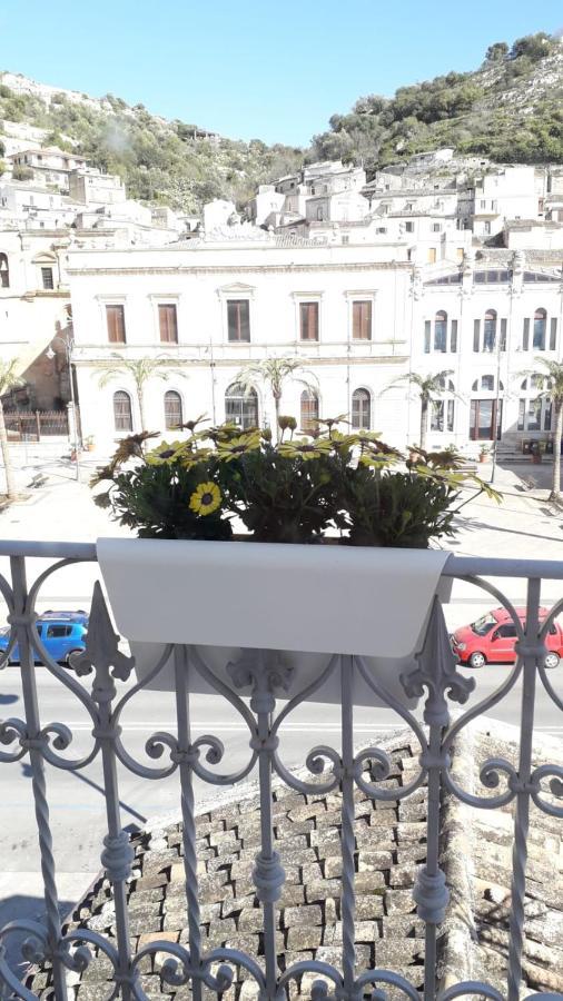 Il Terrazzino Sui Tetti Hotel โมดิกา ภายนอก รูปภาพ