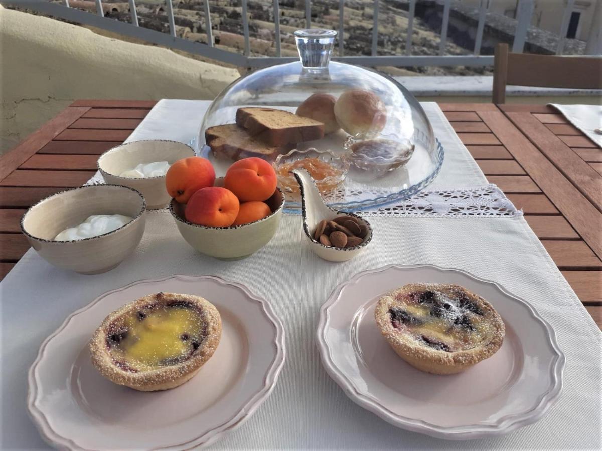 Il Terrazzino Sui Tetti Hotel โมดิกา ภายนอก รูปภาพ